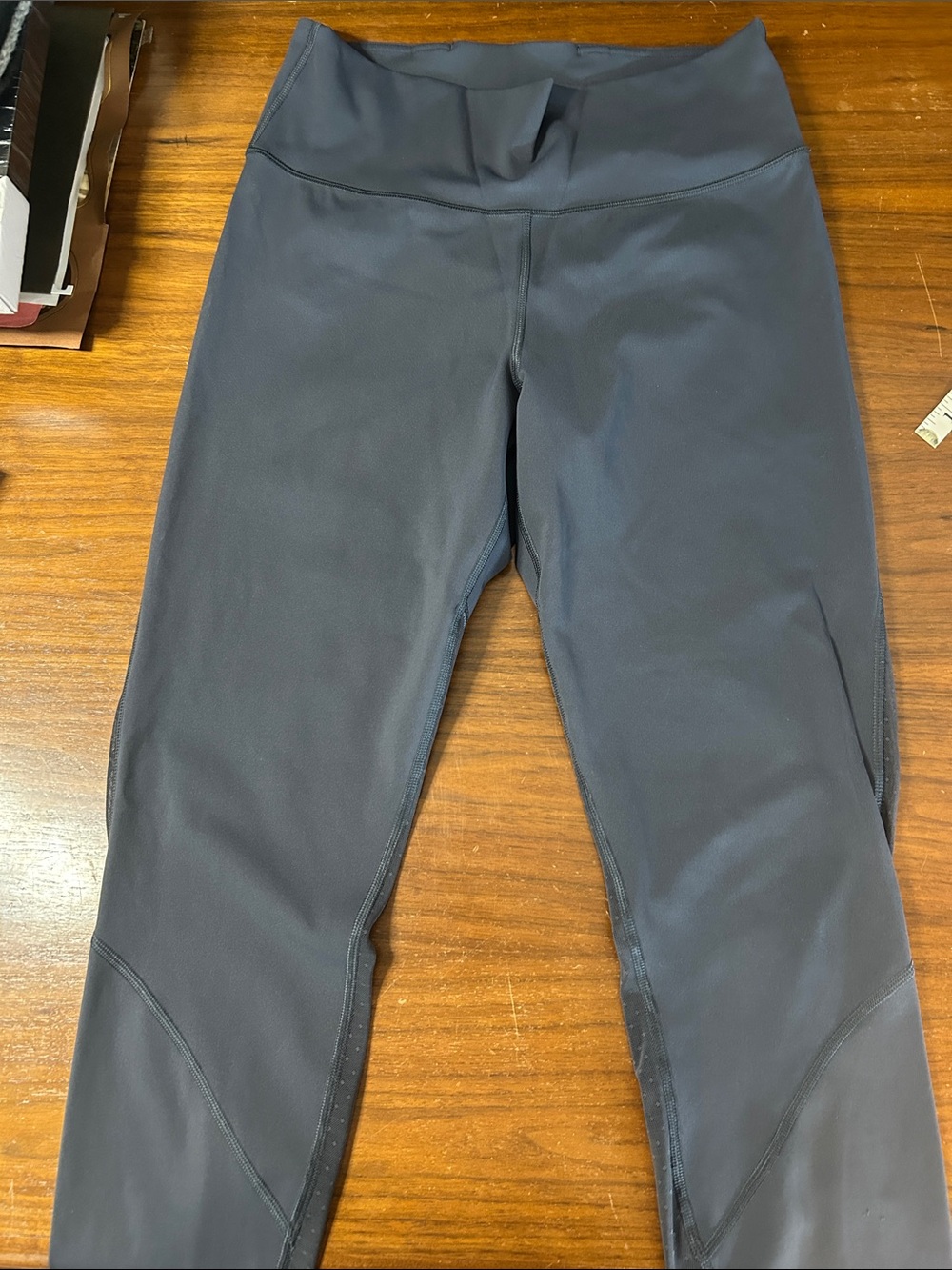 lululemon athletica gray Women's Performance Leggings - Picture 8 of 12